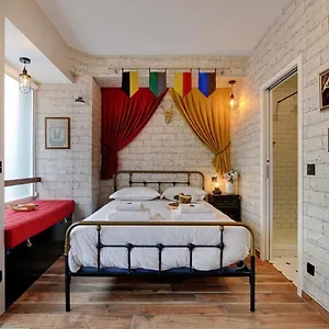 The Wizard's Studio! , Paris France
